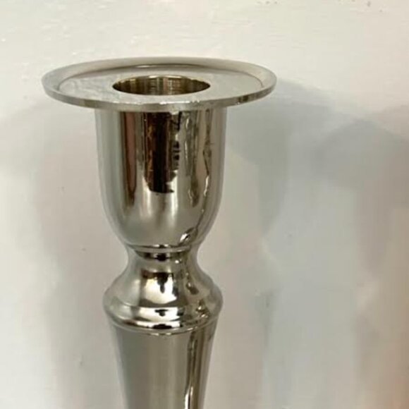 Silver Chrome Plated Pair of Candlestick Holders Vintage Shiny Candle Holder - Picture 2 of 5